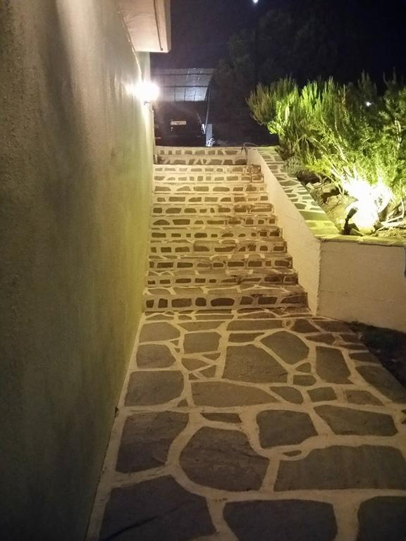 Liani Ammos Apartment อาโมเลียนี ภายนอก รูปภาพ